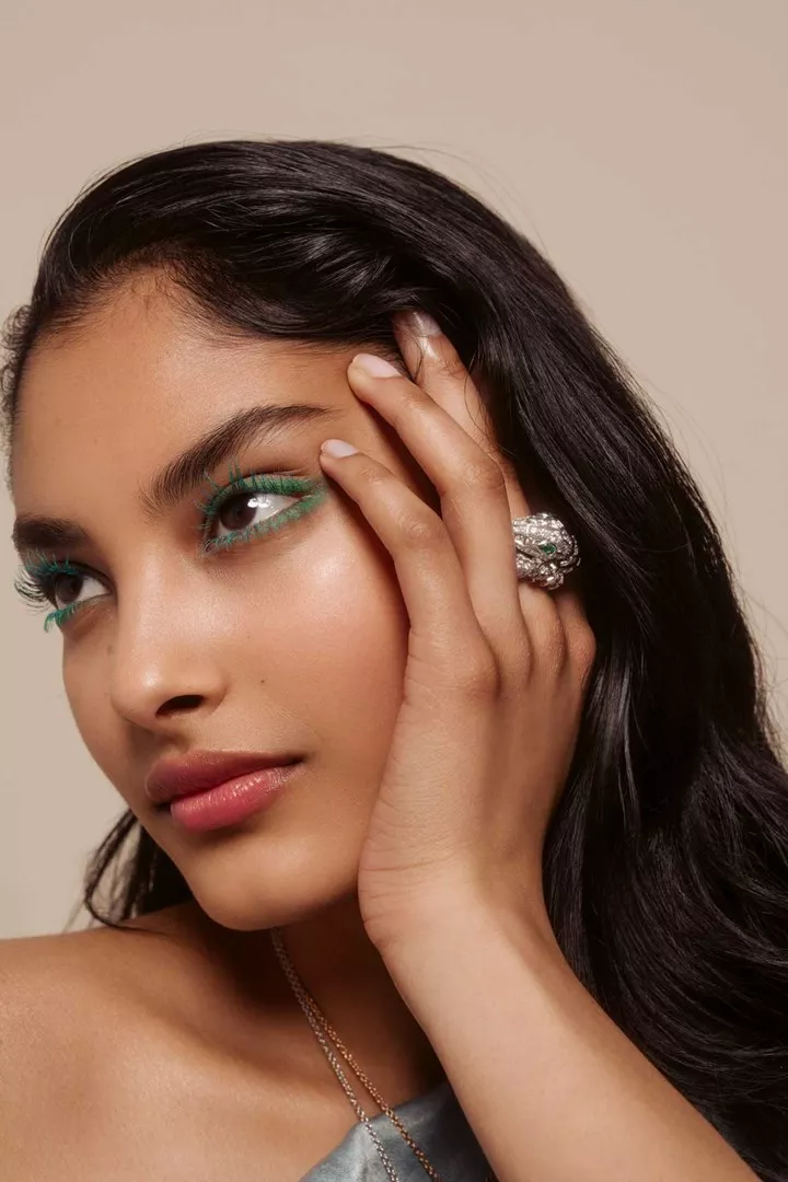 How To Wear Coloured Eyeliner And Mascara