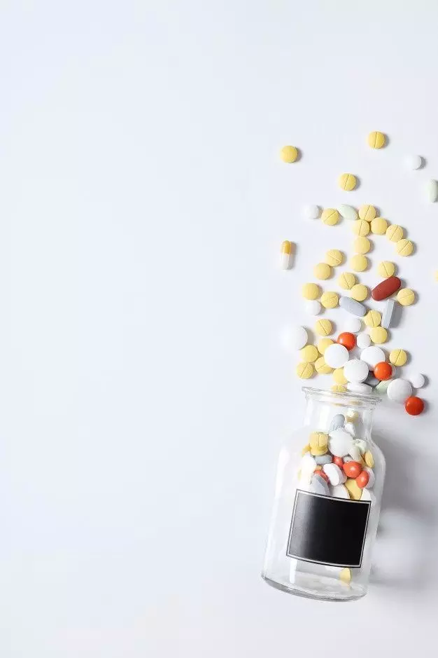Free Photo Medical Composition With Pills